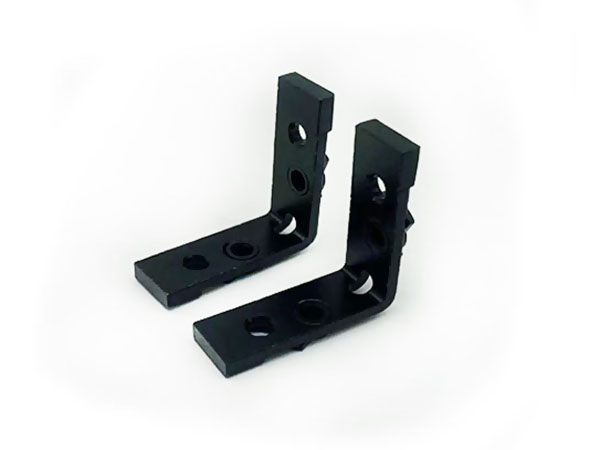 corner brackets joint