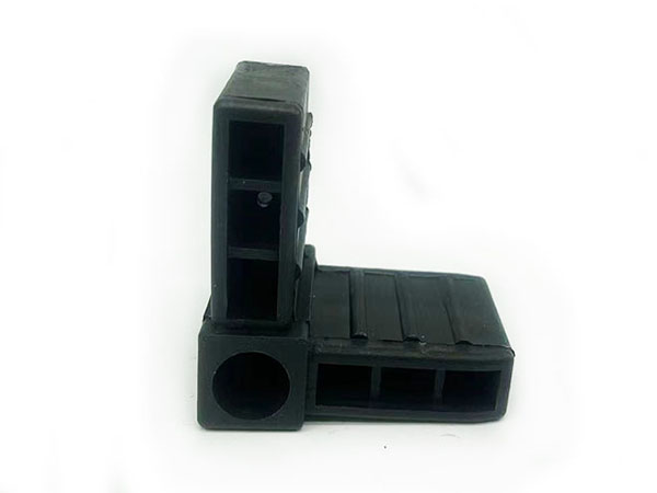 plastic window screen corner joint