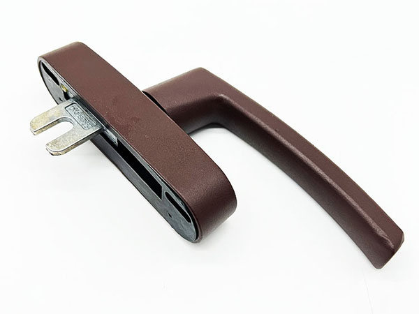 brown handle